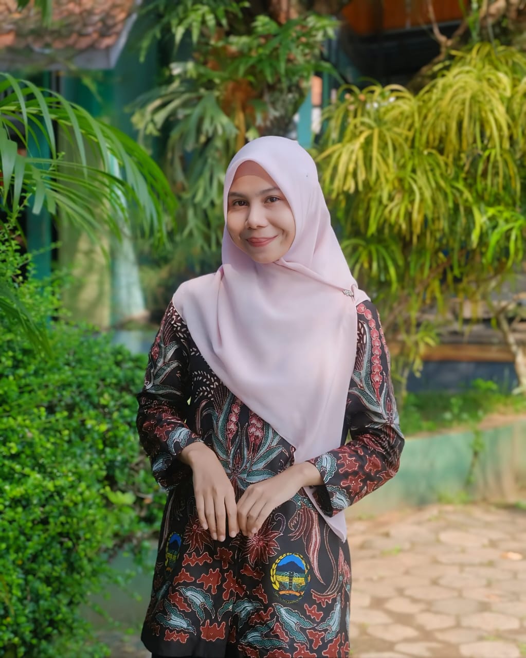 Meta Roh Hijah, S.Pd., Gr. (Alumni 2021)